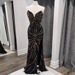 NWT Black Strapless Sequins Striped Gown Size 0 Style 5411